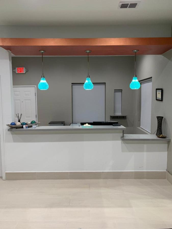 Homestay Inn & Suites Edinburg Kültér fotó